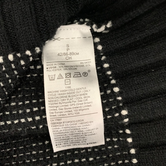 Banana Republic Black & White Turtleneck Sweater - Picture 3 of 3